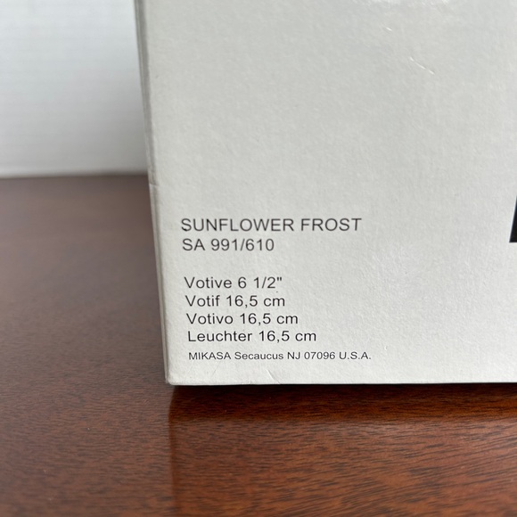 MIKASA Sunflower Frost 6 1/2 inch Votive Candle Holder/Bowl/Candy Dish - Picture 3 of 8